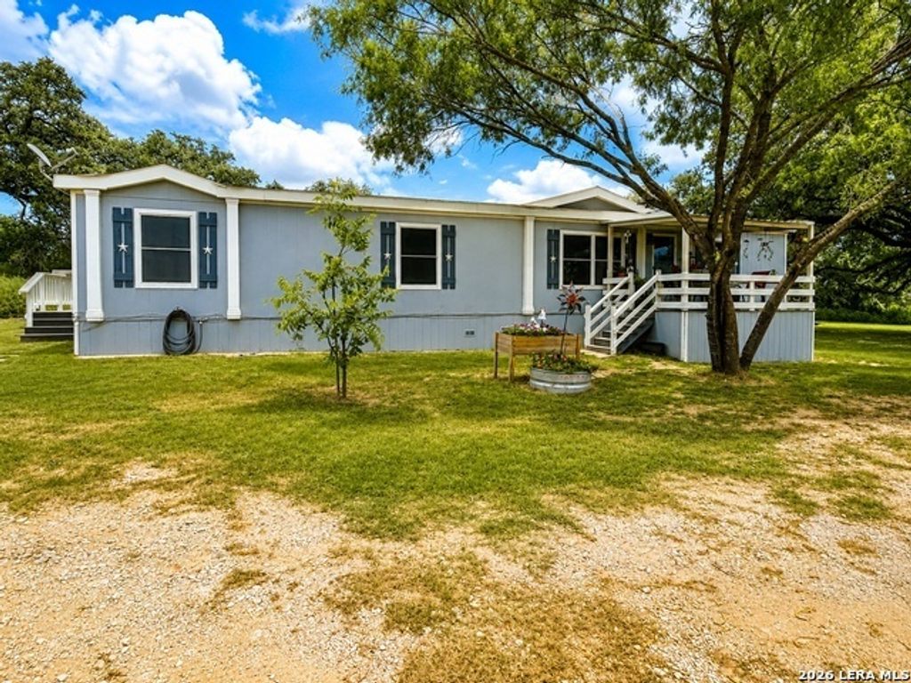 21166 Spanish Grant Road, San Antonio