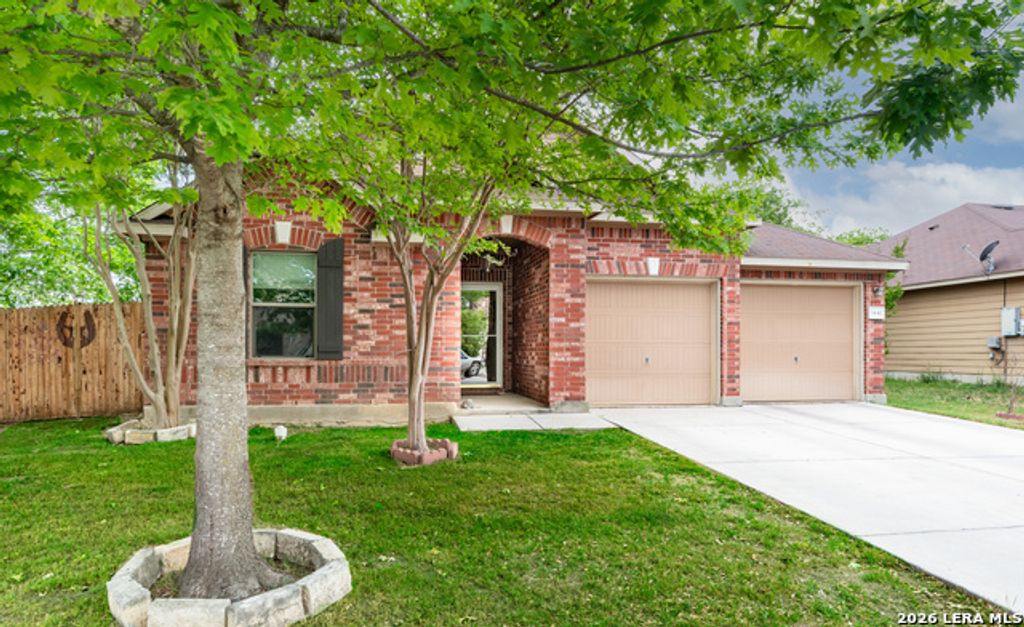 1442 Jordan Crossing, New Braunfels