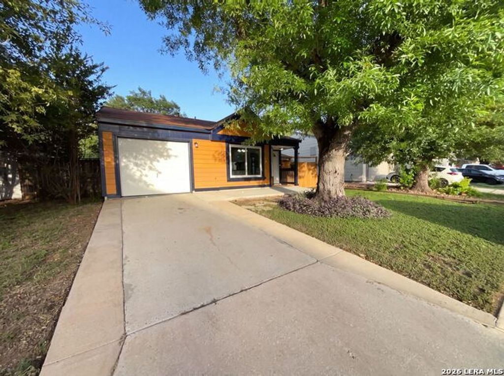 6226 Valley Castle, San Antonio