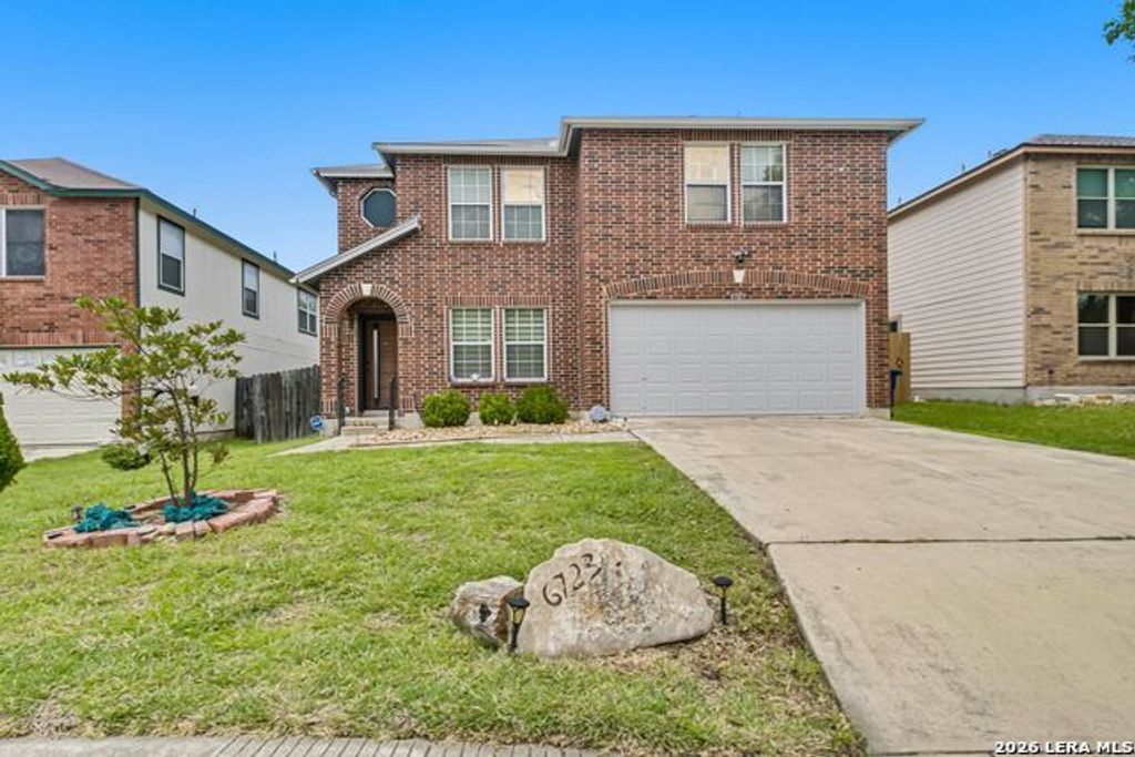 6723 Millrock, Live Oak