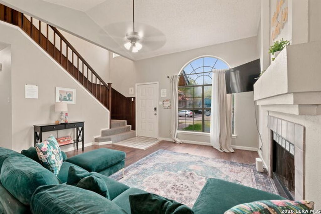 10218 Barron Fld, San Antonio