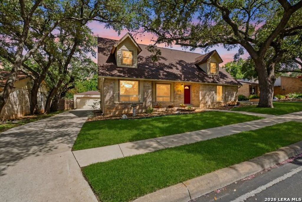2414 Wilderness Hl, San Antonio