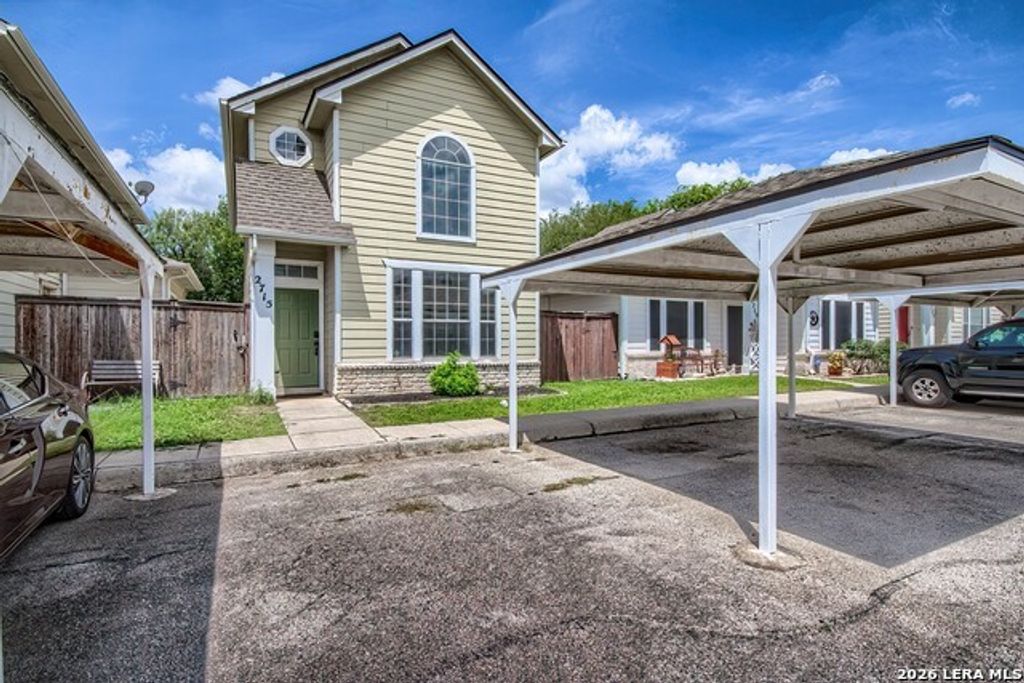 2715 Crown Holw, San Antonio