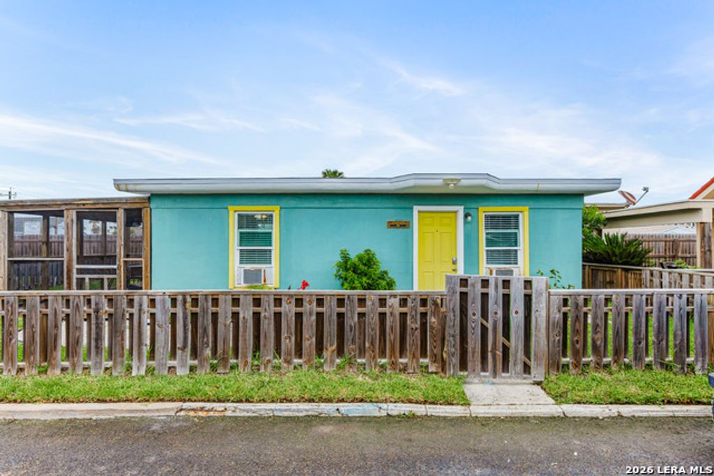 134 #26 N Alister St, Port Aransas