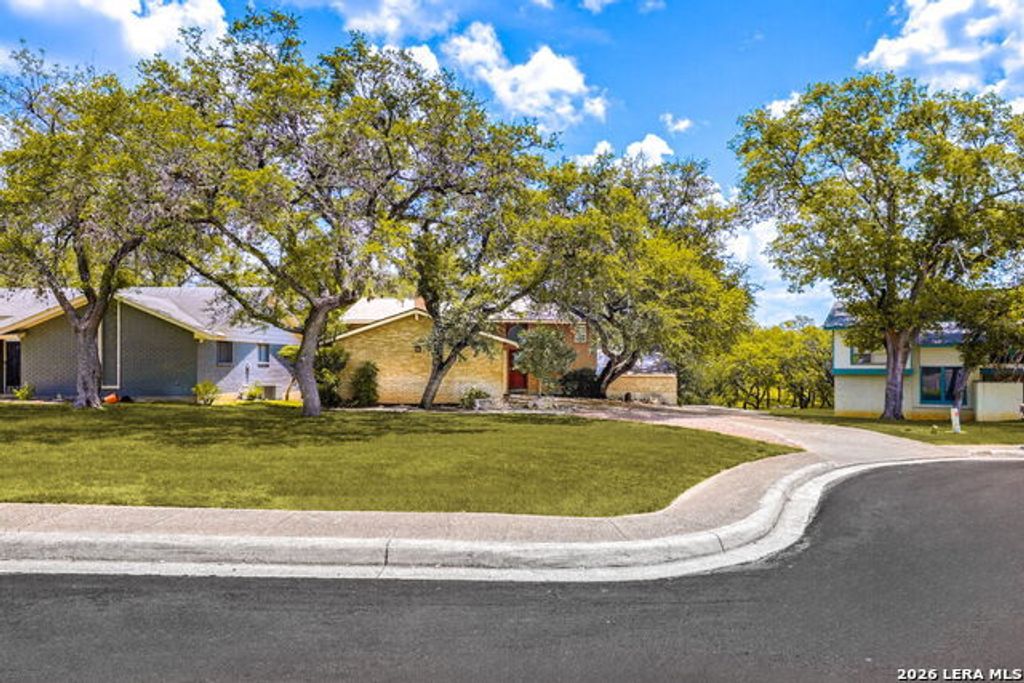 15106 Circle Oak, San Antonio
