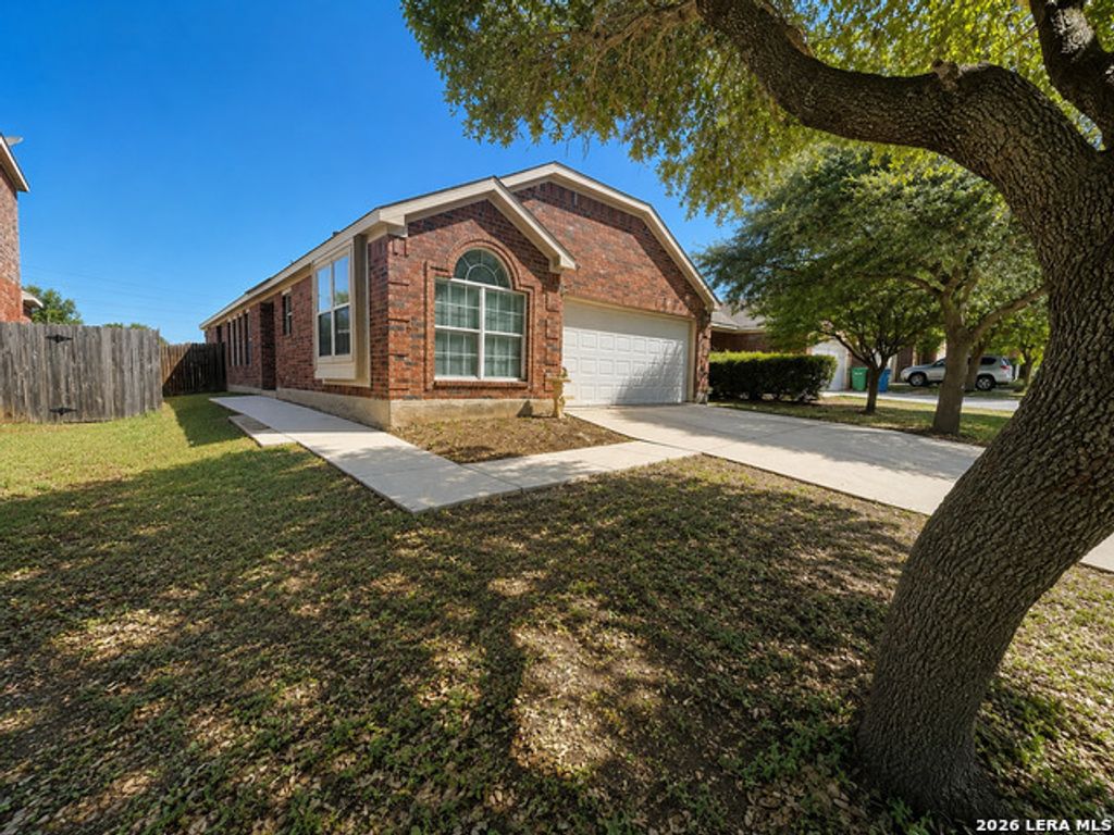 6519 Ithaca Frst, San Antonio