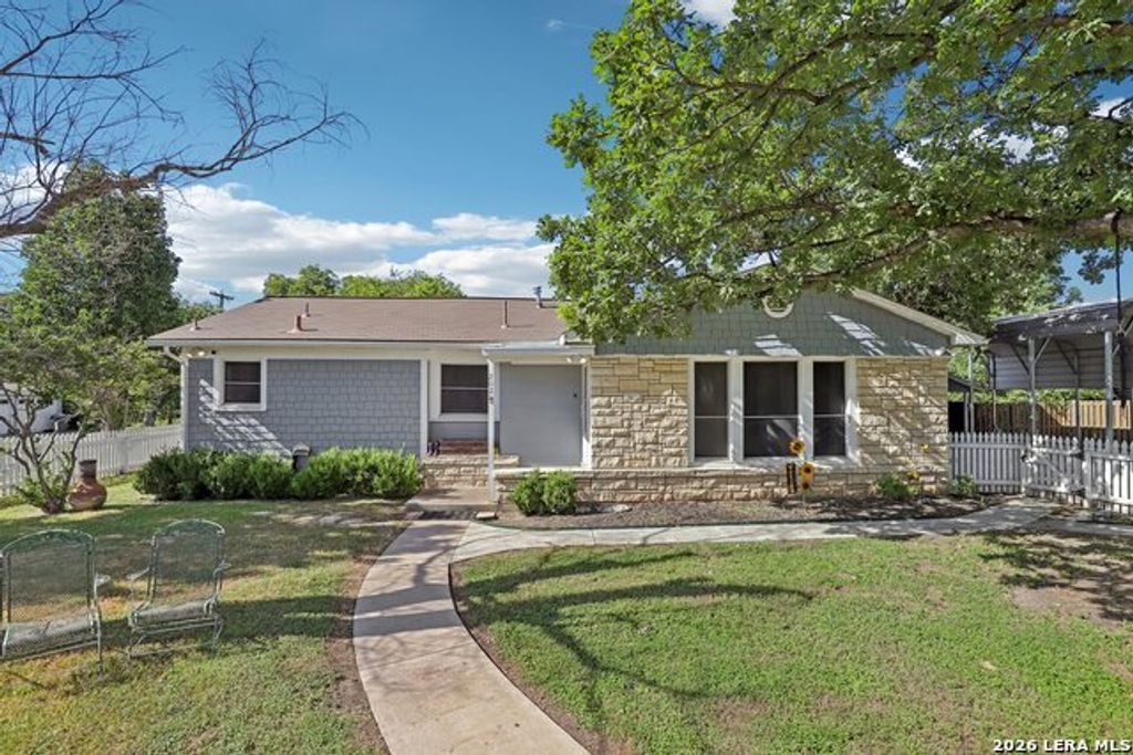 202 Sutton Dr, San Antonio