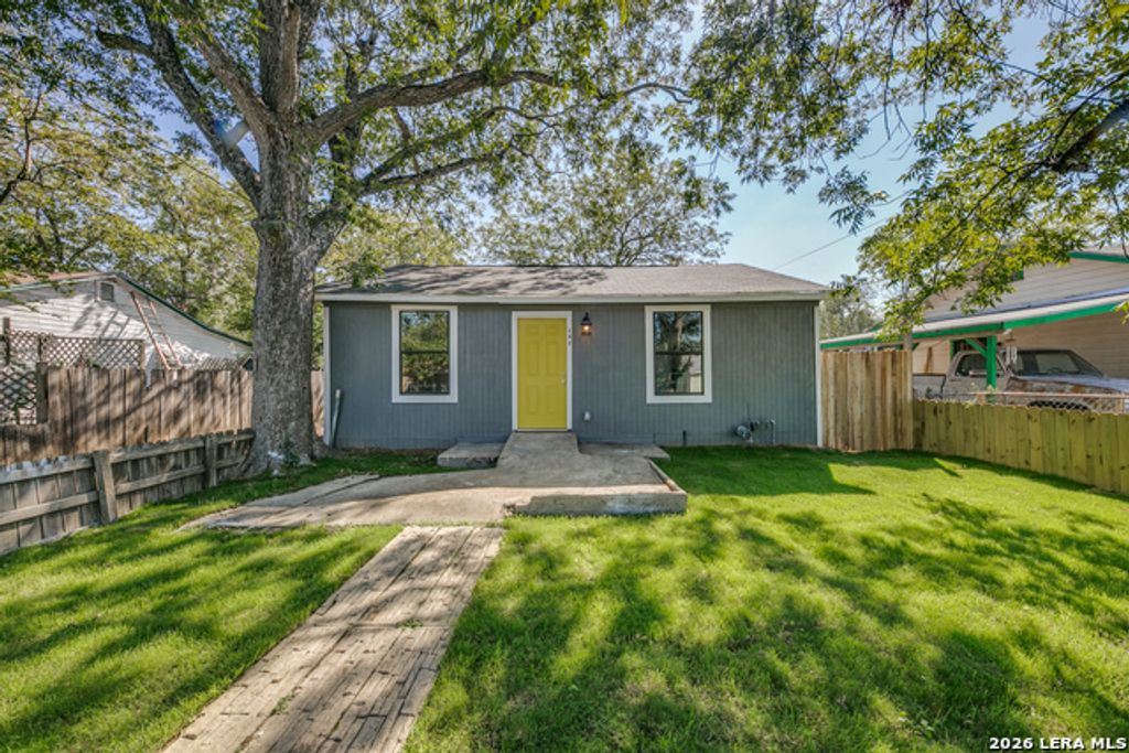 142 Sargent Street, San Antonio
