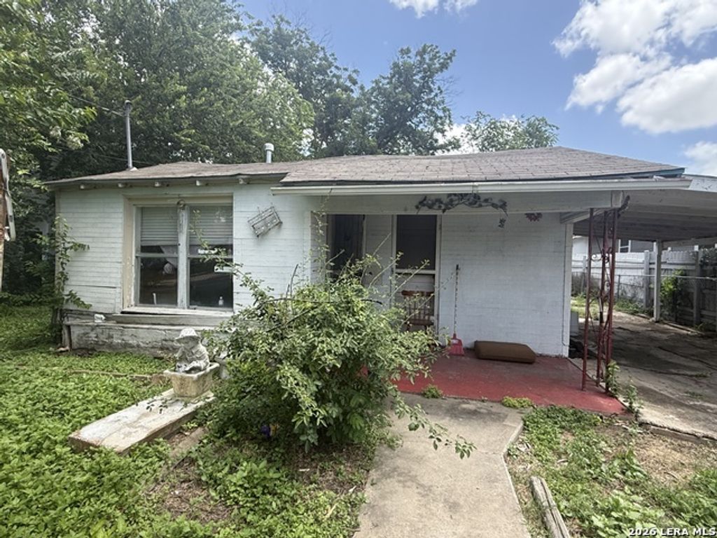 4438 Buena Vista St, San Antonio
