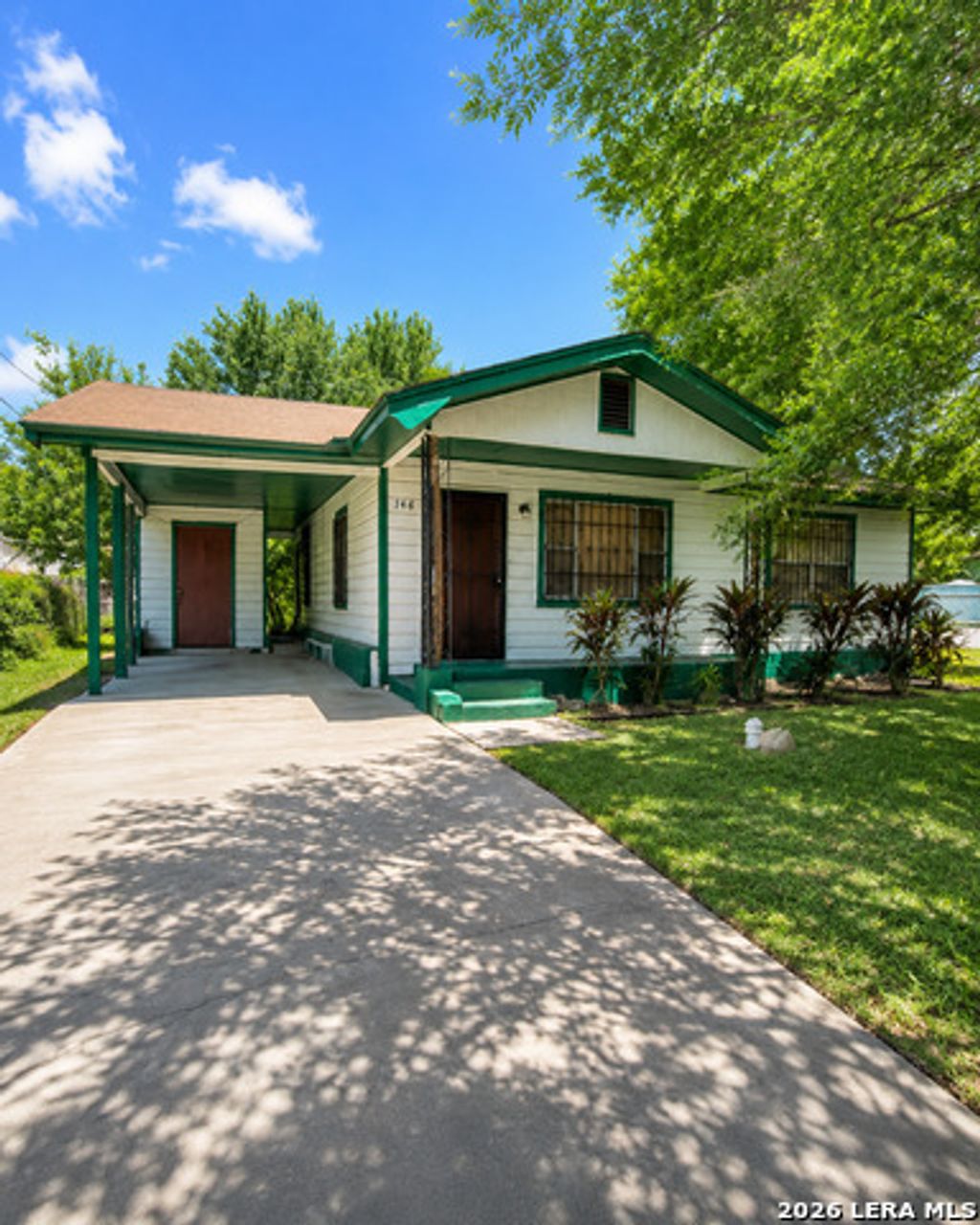 148 Midway, Brownsville