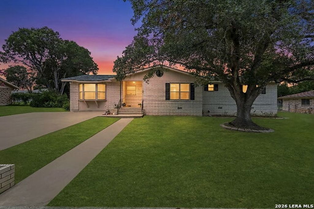 21 Ohio, New Braunfels