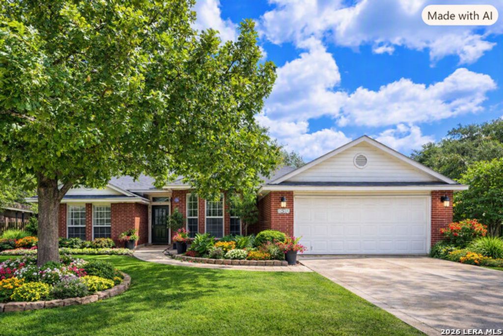 1911 Almond Dr, San Antonio