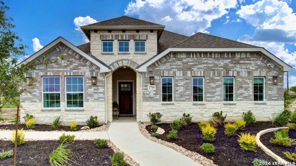 301 Red Arrow, San Antonio