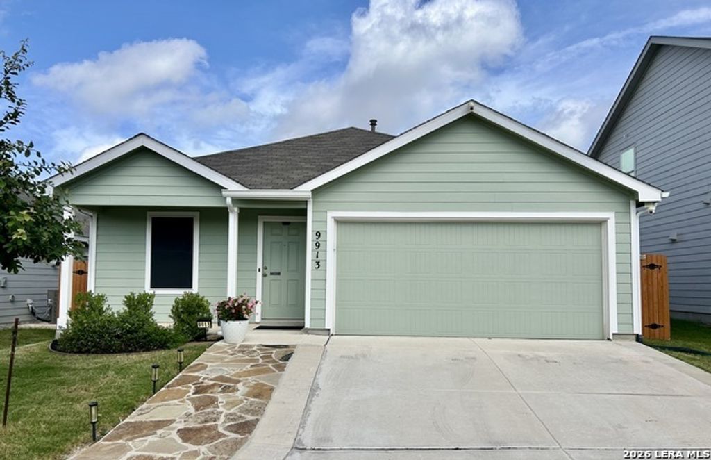 9913 Dicket Mead, San Antonio