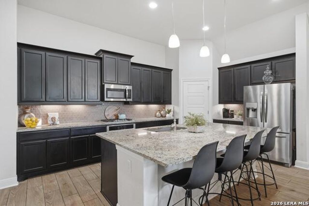 8223 Scarlet Gaura, Boerne