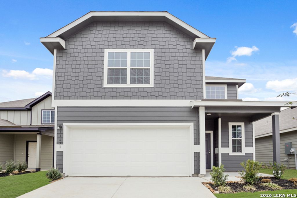 13631 Helton Pass, St Hedwig