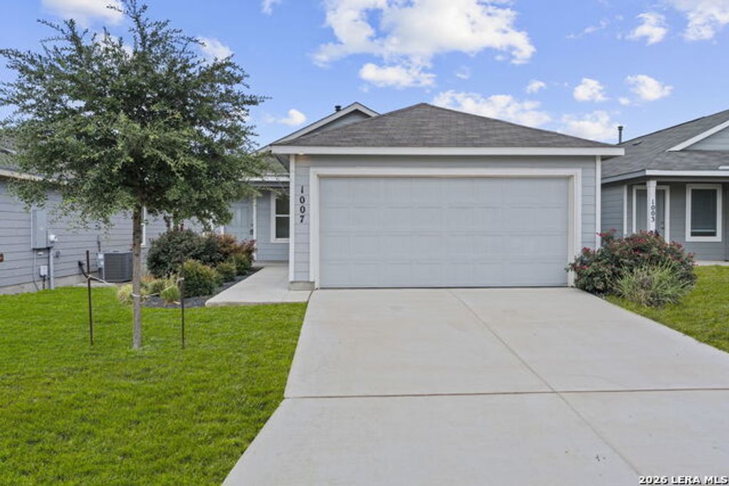 1007 Landon Rdg, San Antonio