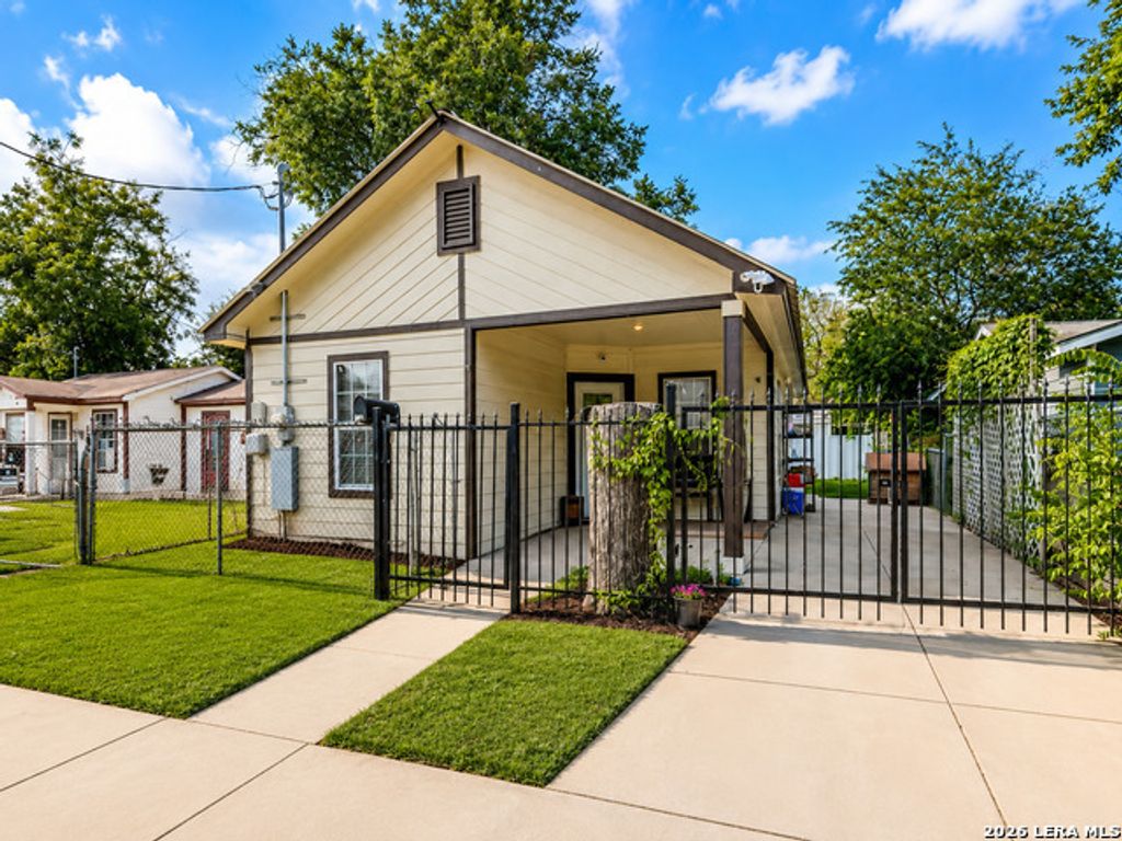1921 San Fernando, San Antonio
