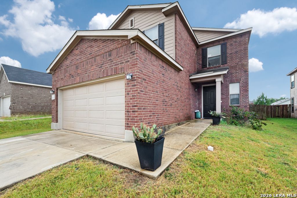 6310 Hibiscus Falls, San Antonio