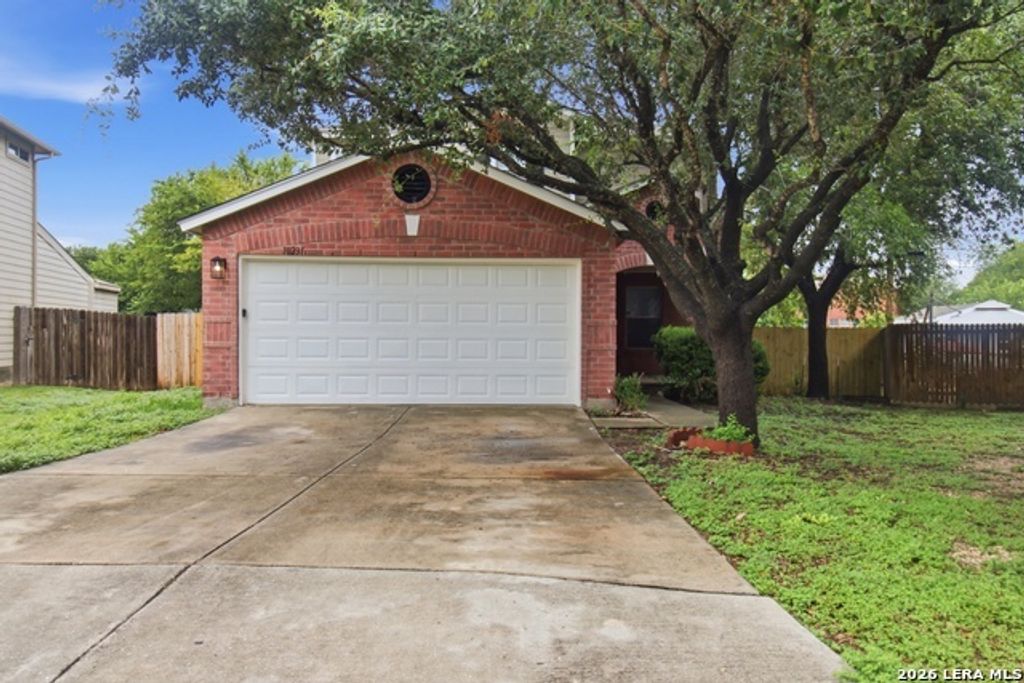 10231 Shady Meadows, San Antonio