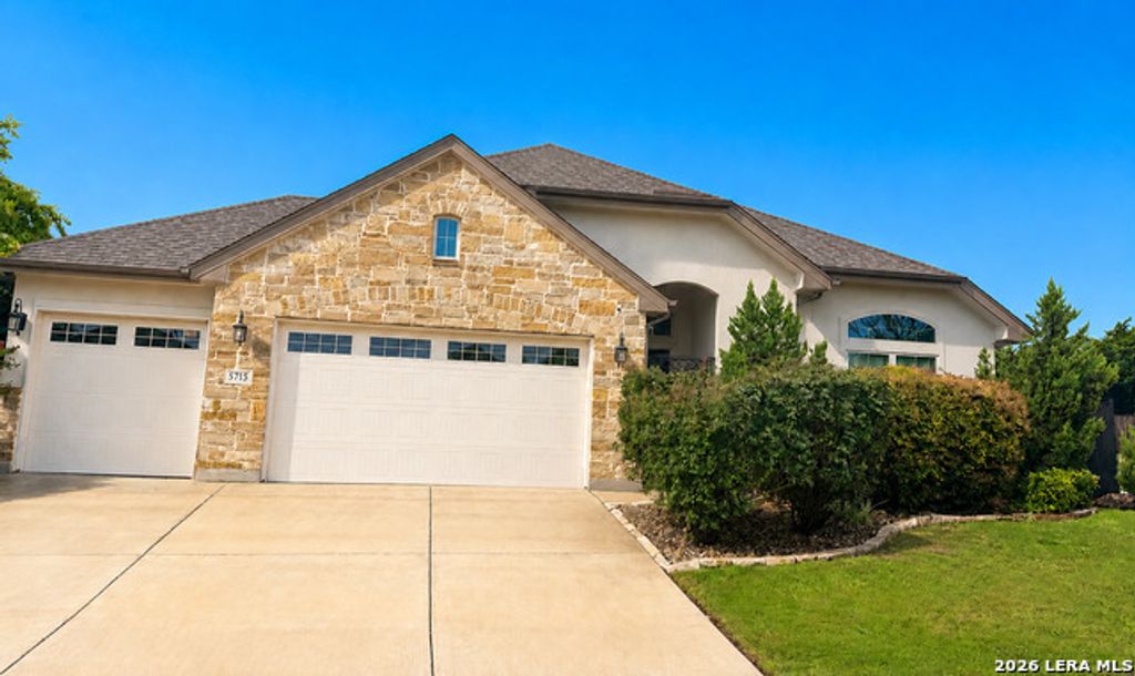5715 Cedar Hill Way, San Antonio