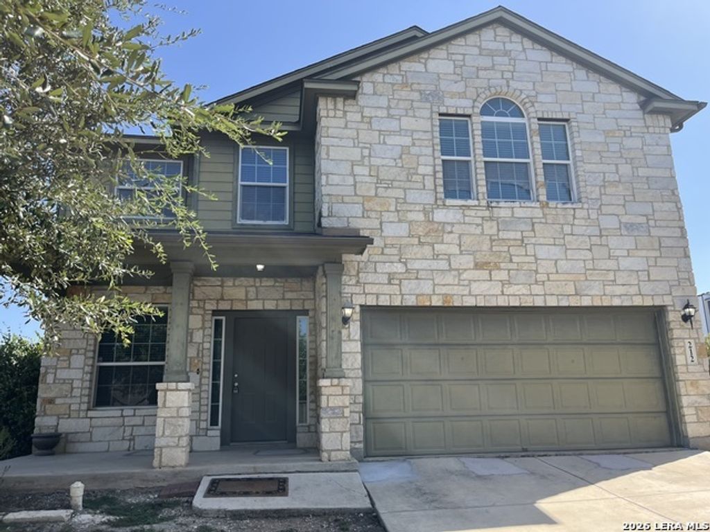 212 Oak Creek Way, New Braunfels