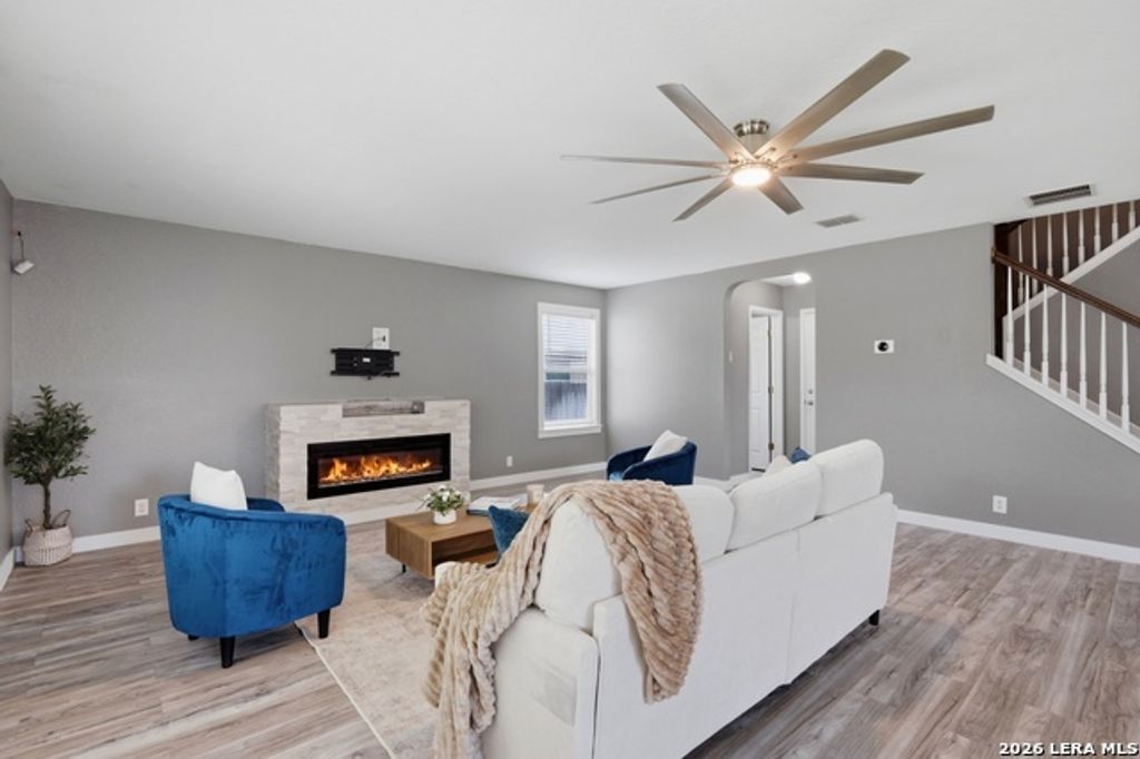 2418 Ridge Rock, New Braunfels