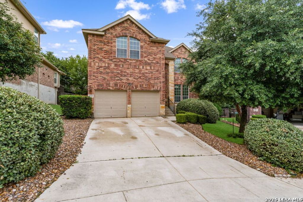 3319 Valley Crk, San Antonio