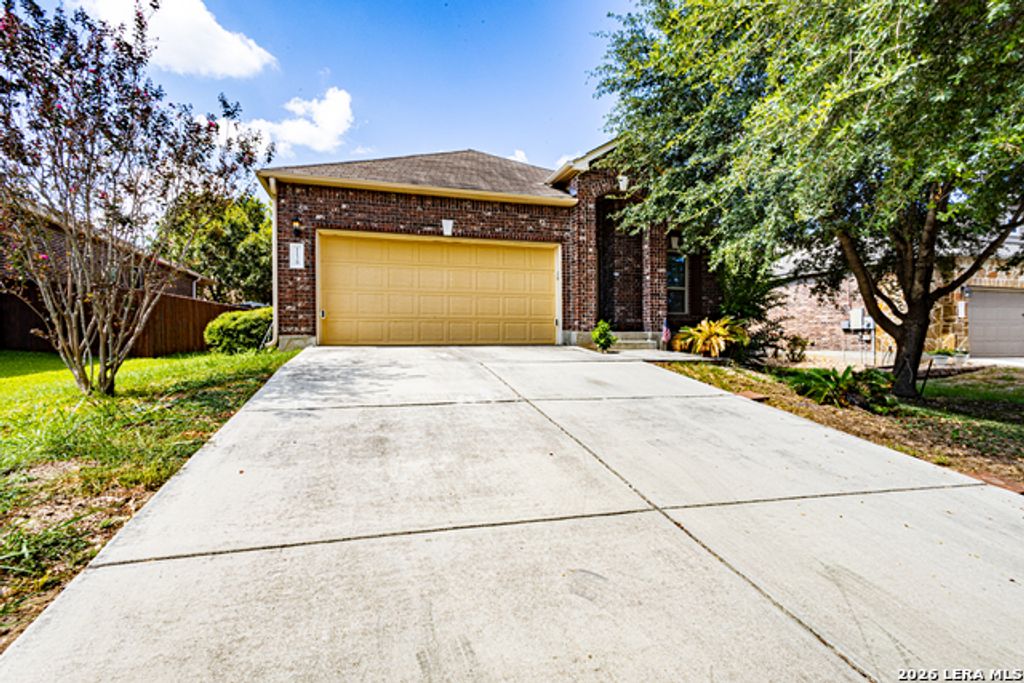 1128 Pelican, New Braunfels