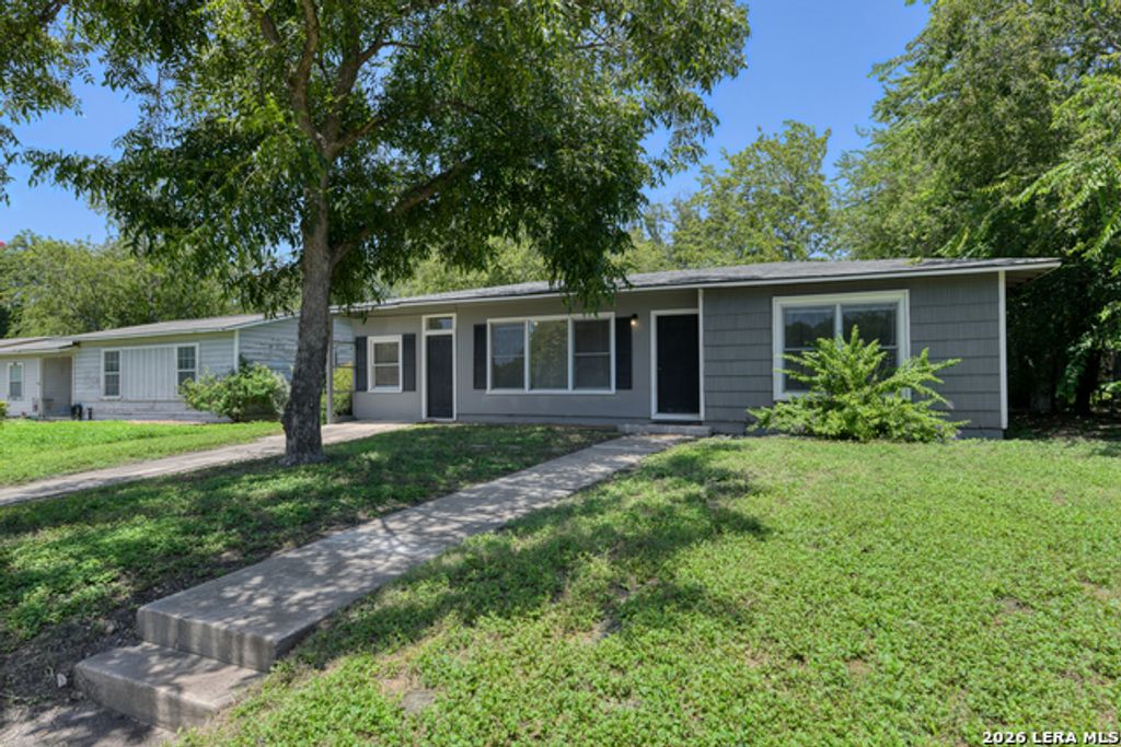 415 Byrnes Dr, San Antonio