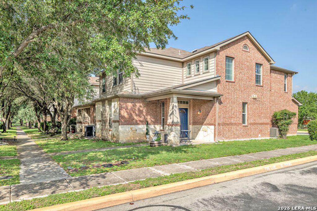2502 Grayson Cir, San Antonio