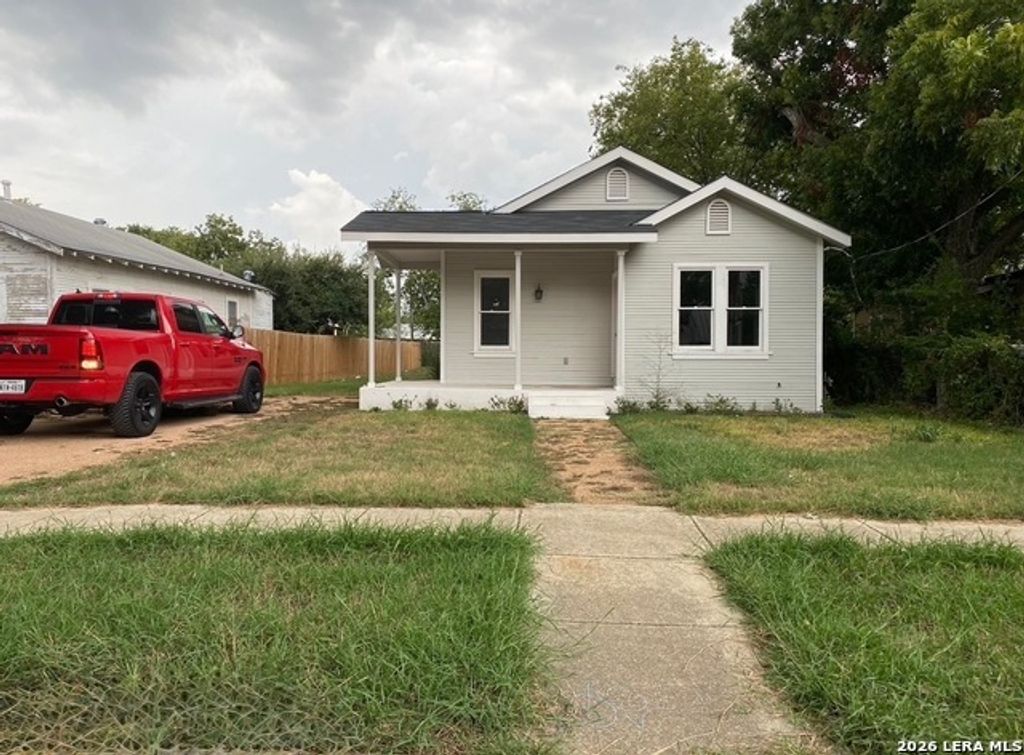 818 Waverly Avenue, San Antonio