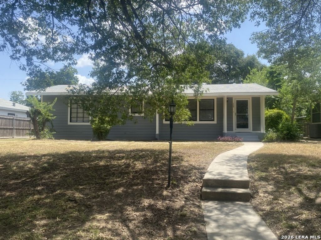 308 Larchmont Drive, San Antonio