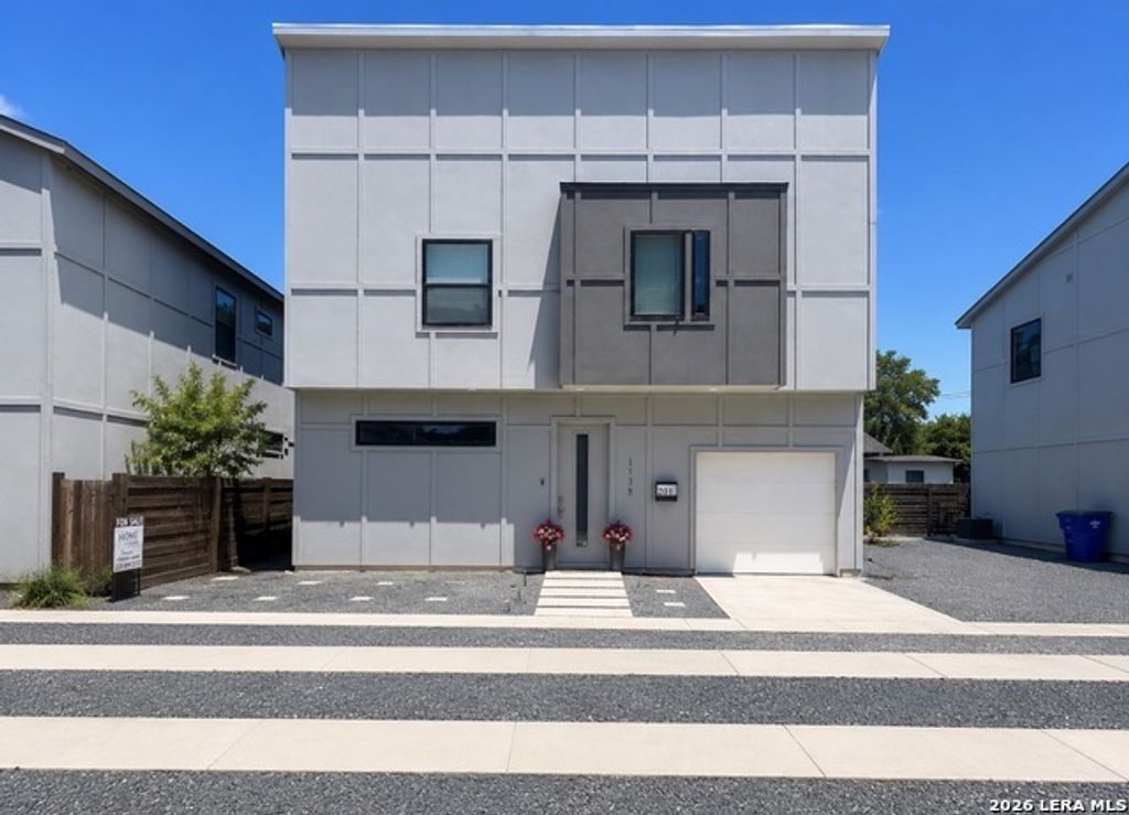 1138 Gibbs Unit 201, San Antonio