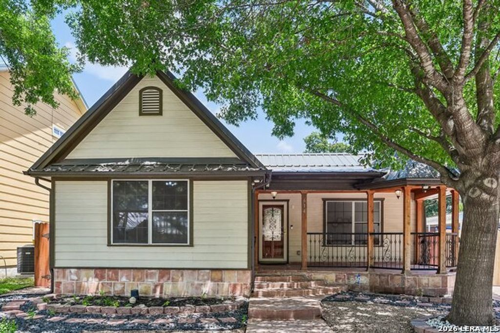 614 Claude W Black, San Antonio