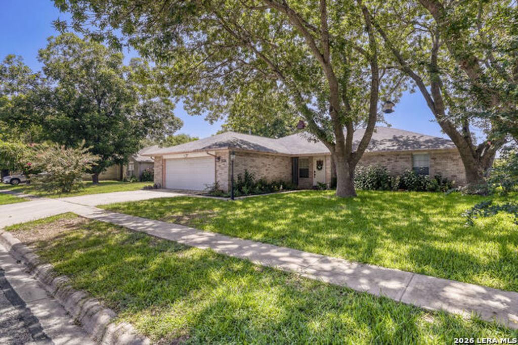 9210 Shadow Lawn Cir, Converse
