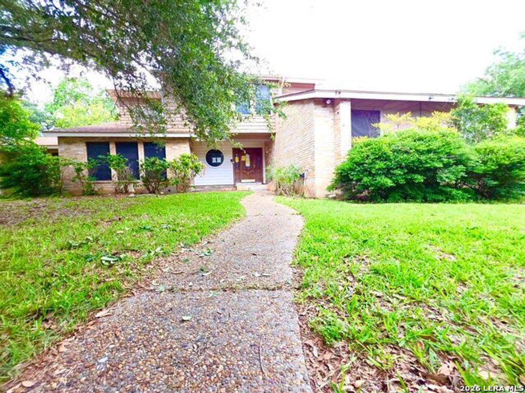 6218 Pine Needles Lane, San Antonio