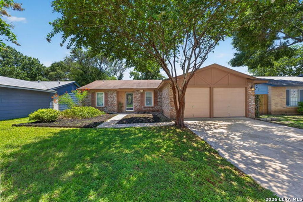 9350 Cliff Way, San Antonio