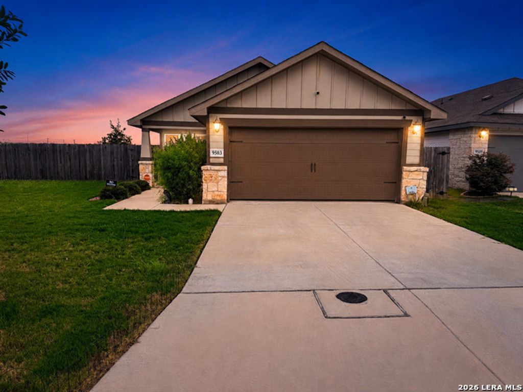 9503 Falls Canyon Blvd, Converse