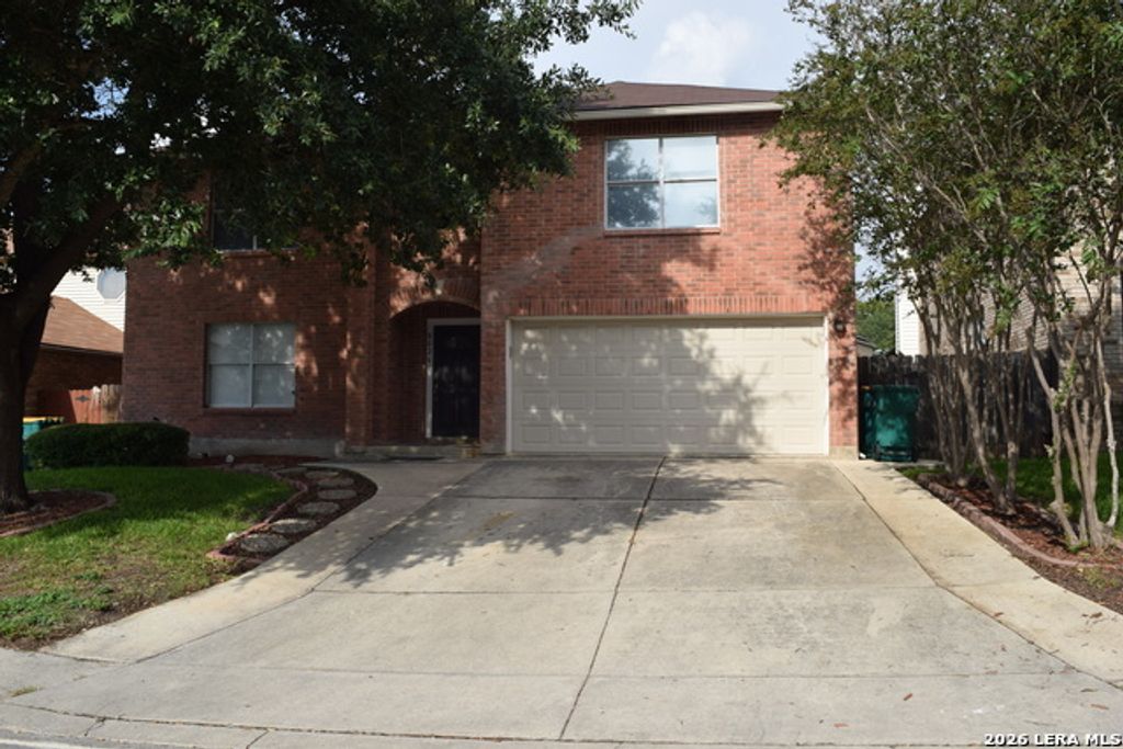 8026 Chestnut Manor Dr, Converse