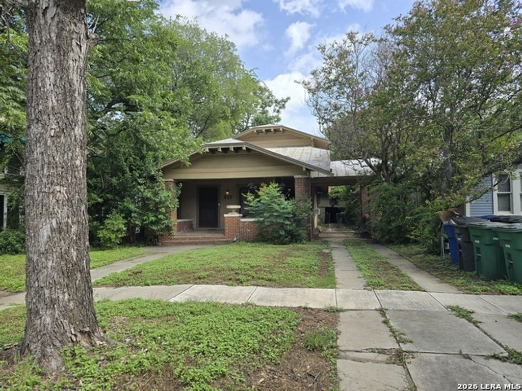 927 W Huisache, San Antonio