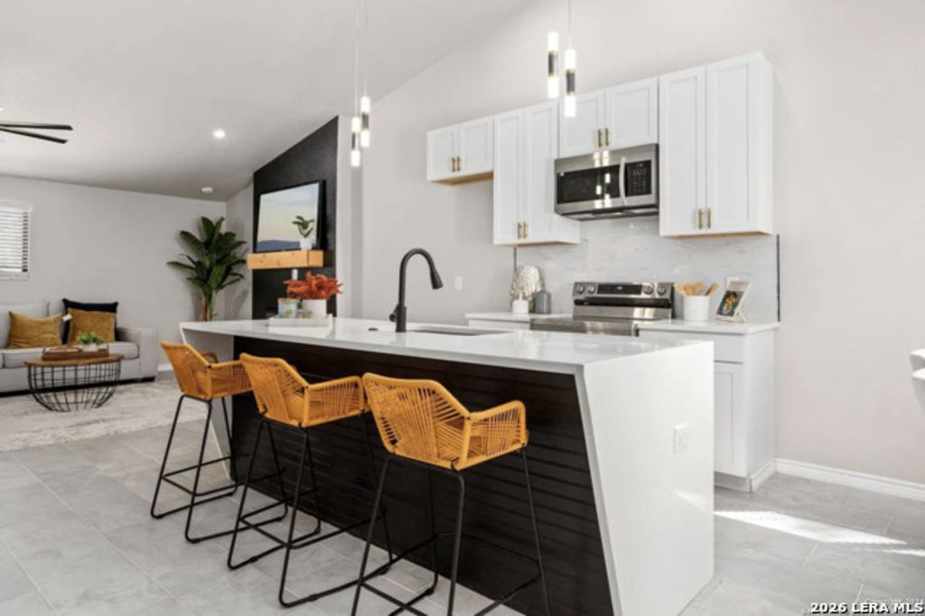13134 Turkey Feather Drive, San Antonio