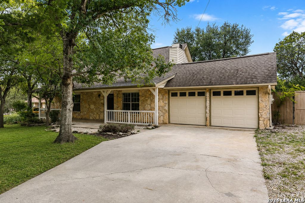 28028 Bonn Mountain St, San Antonio