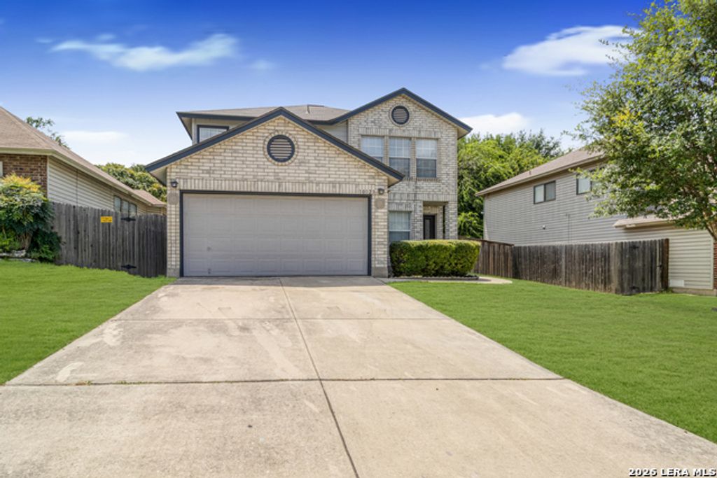 10123 Silver Branch, San Antonio