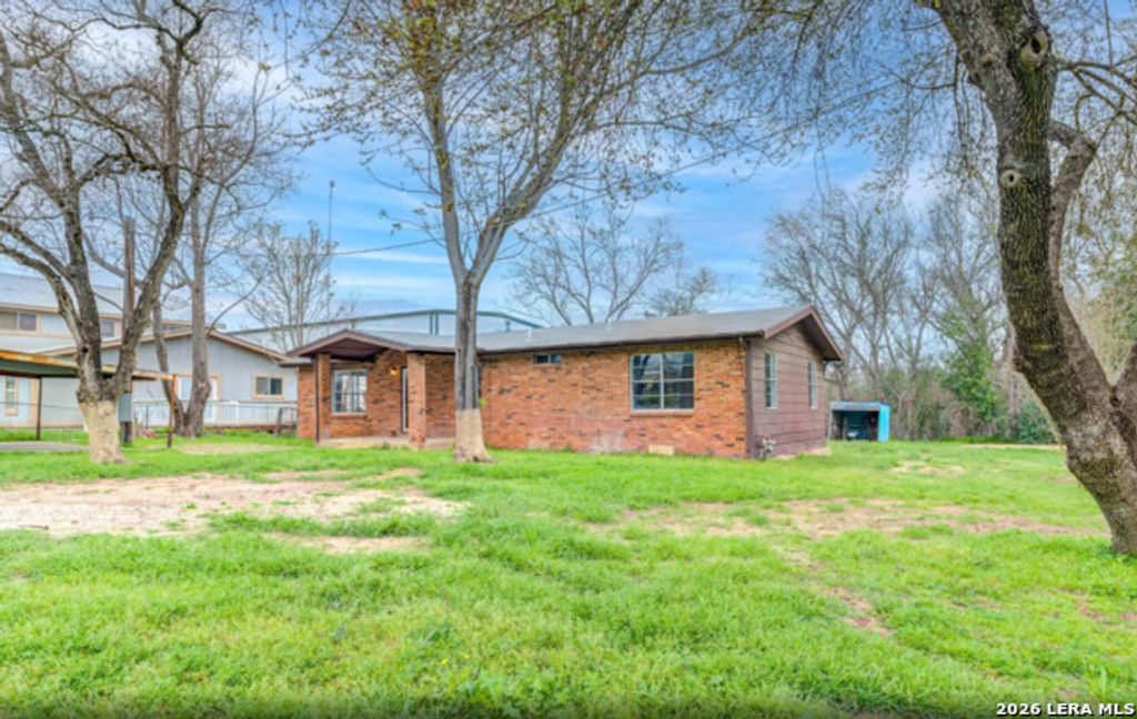 12460 S Us Highway 181, San Antonio