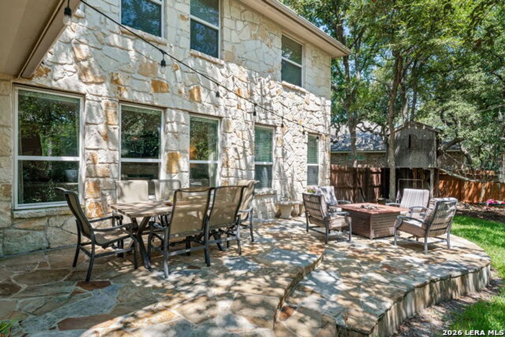 26002 Rocky Plns, San Antonio