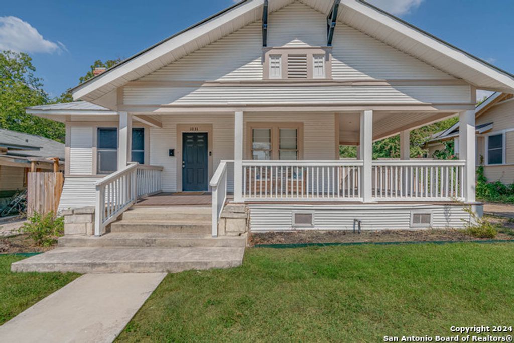 1031 W Mulberry Avenue, San Antonio