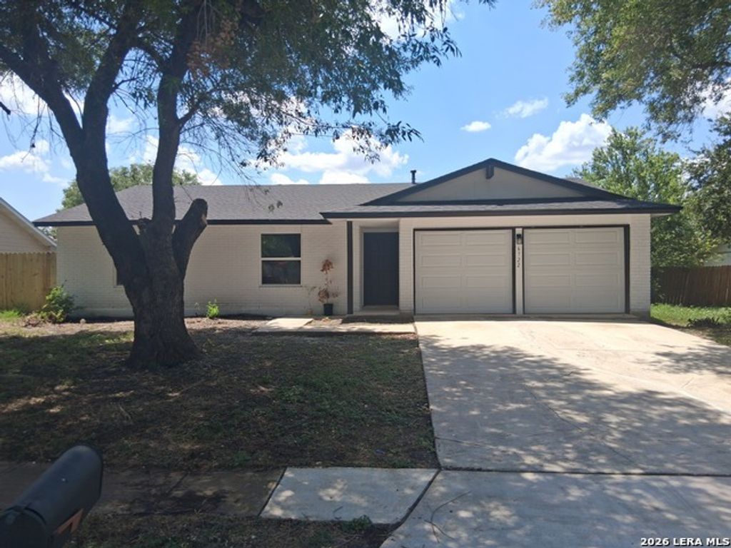 6722 Stone Lake Dr, San Antonio