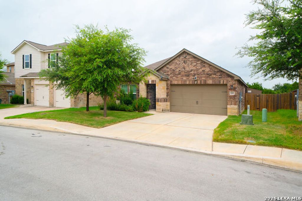 12611 Shoreline Drive, San Antonio