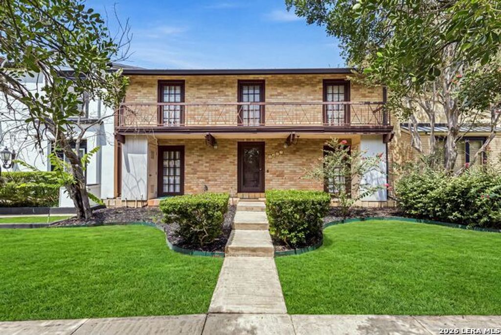 8807 Carriage Drive, San Antonio